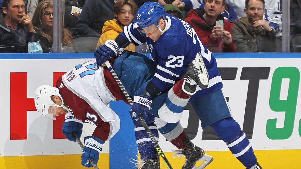 Торонто разгроми Колорадо и оглави класирането в НХЛ