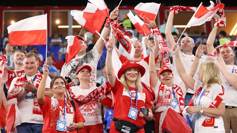 Полша победи Сърбия с 4 0 на финала на Световното първенство