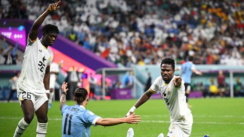  Гана 0:2 Уругвай (гледайте тук) 