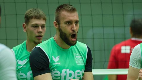 Трифон Лапков продължава в Италия