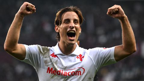 Бове се е съгласил да му инсталират дефибрилатор