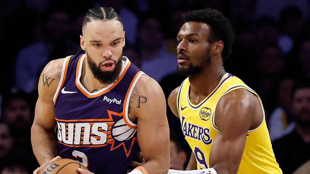 Дончич изригна с 38 точки, но Финикс сложи край на победната серия на ЛА Лейкърс
