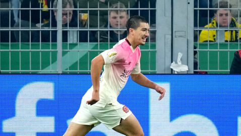  Леверкузен взе сладостен реванш против Борусия (Дортмунд) 