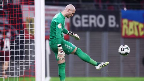 РБ Лайпциг не сгреши срещу слабак, но в края на никого не му беше до футбол