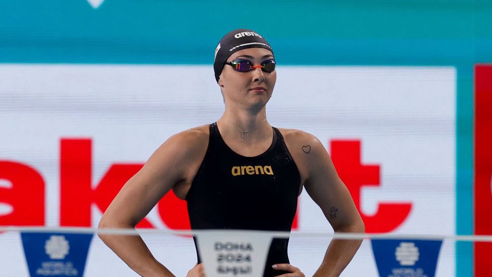 Габриела Георгиева и Дарен Кирилов отпаднаха на полуфиналите на 200 метра гръб