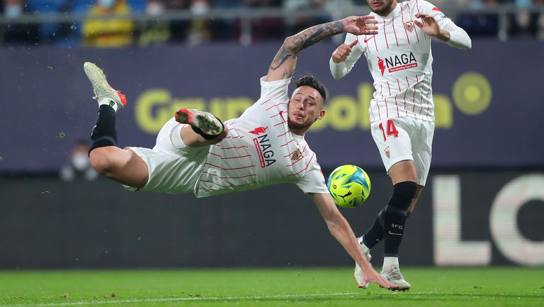  Севиля редуцира изоставането от Реал Мадрид 