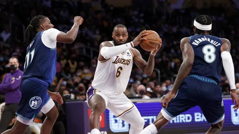 ЛеБрон Джеймс вкара 26 точки за победа на ЛА Лейкърс срещу Минесота