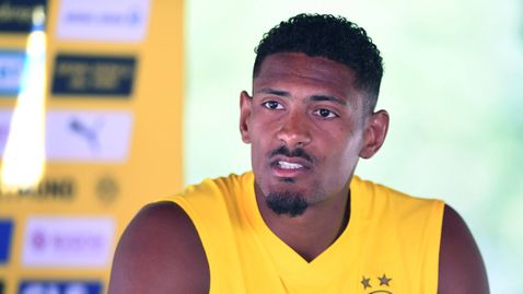  Алер самичък ще реши по кое време е подготвен да се завърне на терена за Борусия Дортмунд 