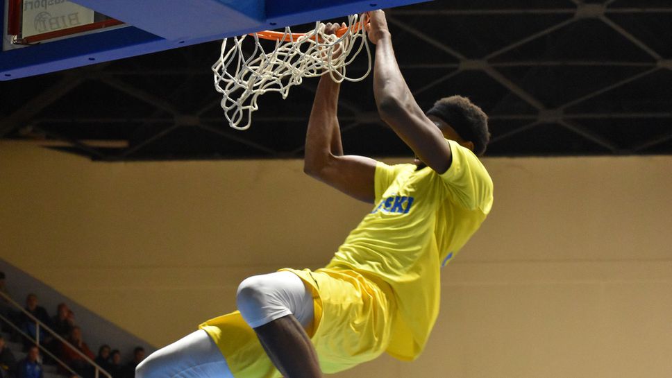 Играч на кръга - Джон Флорвиъс