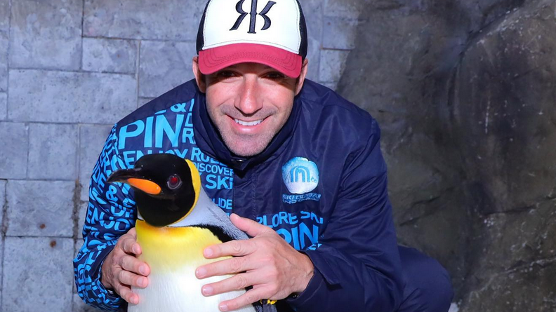 Разкритикуваха Дел Пиеро заради снимка с пингвин