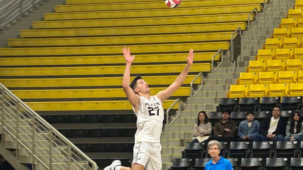 Лазар Бучков започна сезона с 2 победи за Лонг Бийч в САЩ