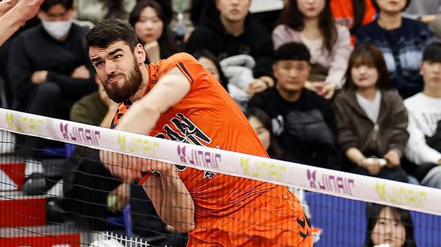 Българският диагонал Димитър Димитров изигра силен мач и записа нов