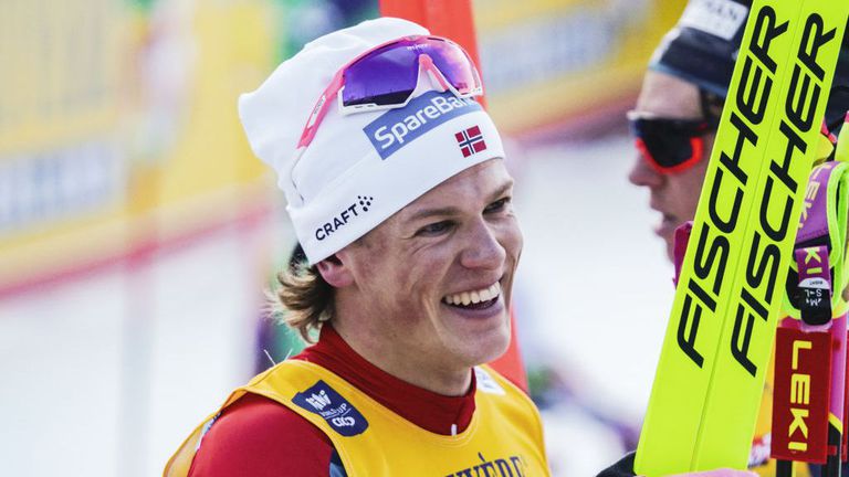 Норвежецът Йоханес Клаебо и шведката Йона Сундлинг спечелиха спринтовете на