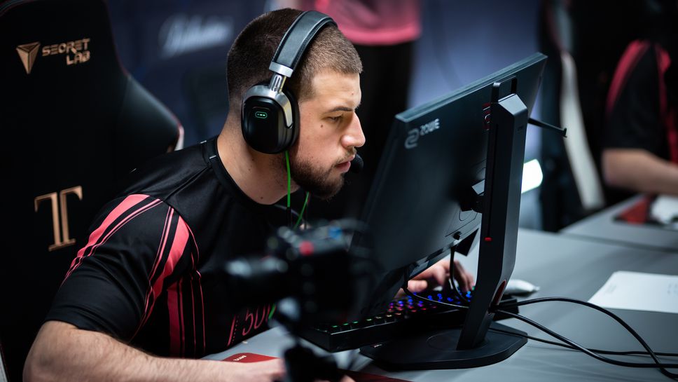 500 стартира силно RES срещу сърби