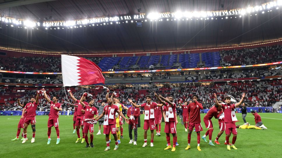 Катар оцеля при дузпите и е последният полуфиналист
