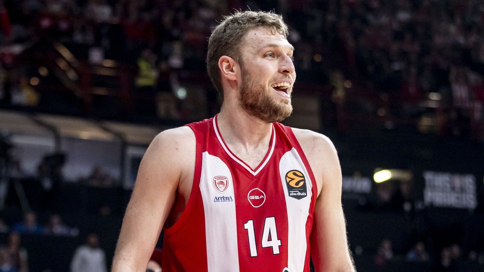 Обрадович нареди Везенков сред тримата ключови баскетболисти на Олимпиакос