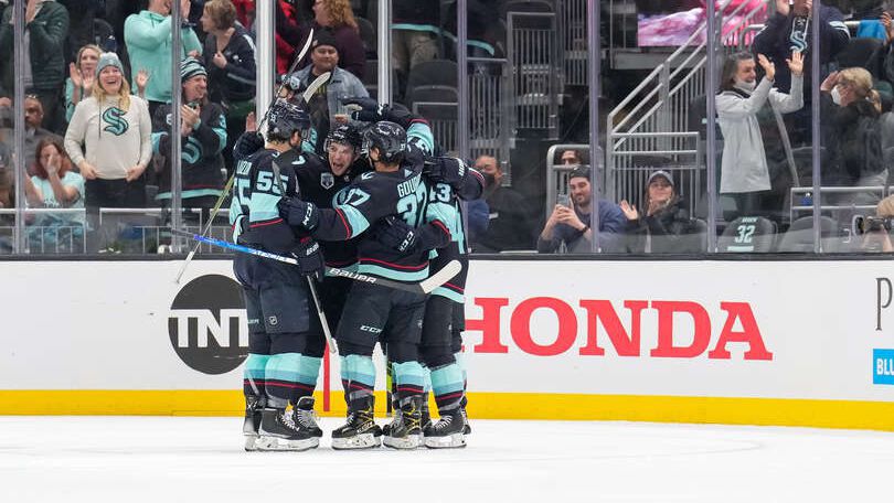 Сиатъл прекъсна серията от седем поредни загуби в НХЛ