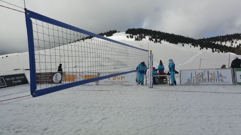 Първото Балканско първенство по снежен волейбол ще се проведе в