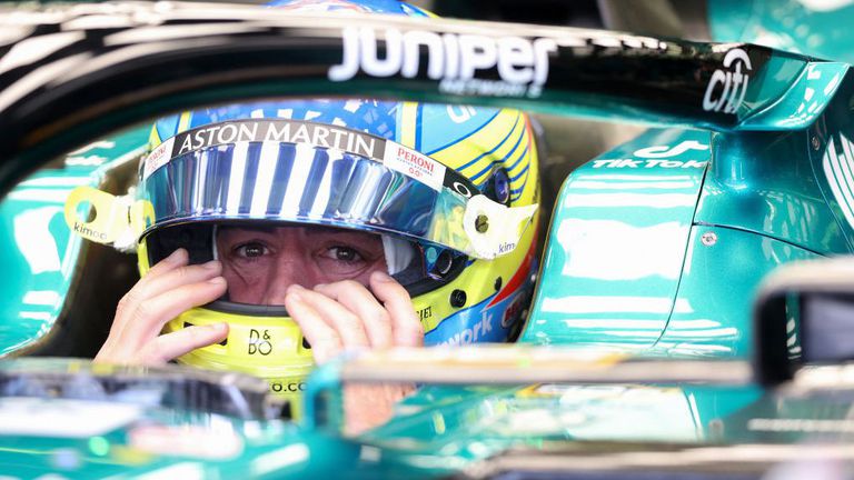 Представянето на Фернандо Алонсо и Астън Мартин са една от