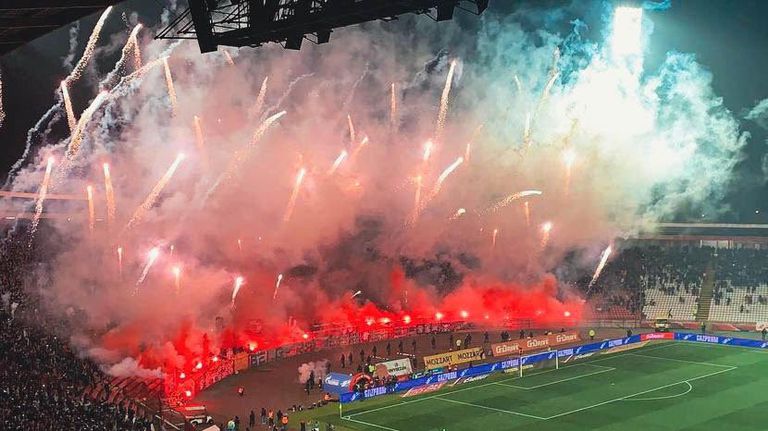 Уникалната атмосфера преди Цървена звезда - Партизан