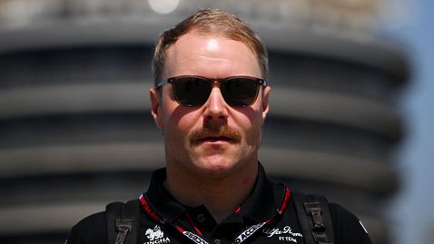  Ботас се надява Алфа Ромео да се бори с Мерцедес при започване на сезона 