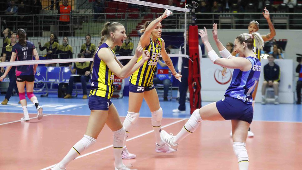 Христина Вучкова и Фенербахче на 1/4-финал в Шампионска лига