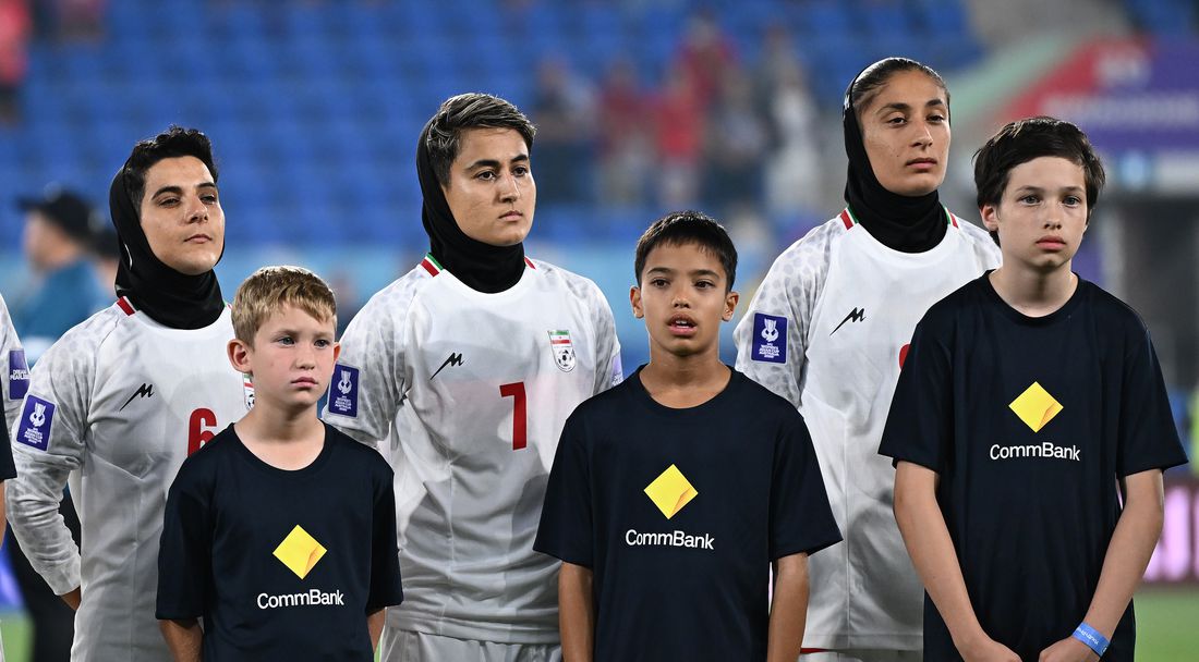 Ирански футболистки отказаха да пеят националния химн