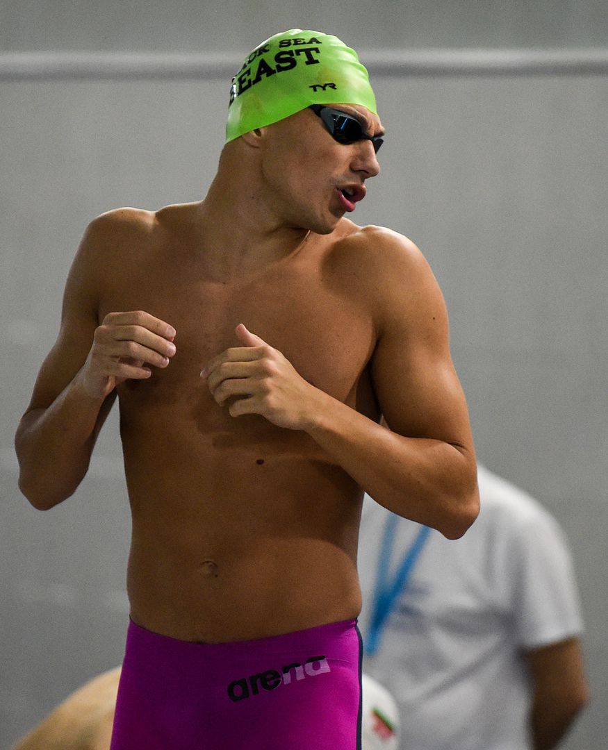 Втори ден от финалите на държавното отборно първенство по плуване