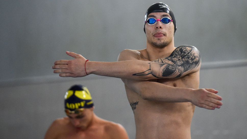 Антъни Иванов ще плува на финал на 200 метра бътерфлай на Европейското