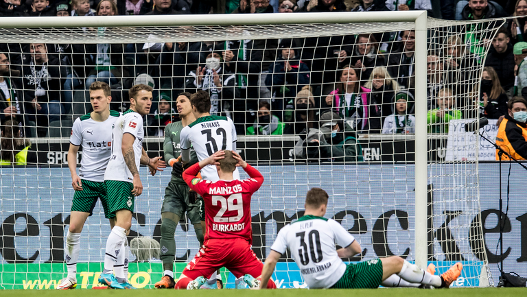  Ян Зомер завоюва точка за Гладбах при канонада на Майнц 05 