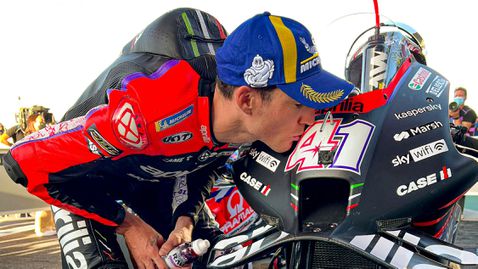 Алейш Еспаргаро и Априлия най-накрая са победители в MotoGP