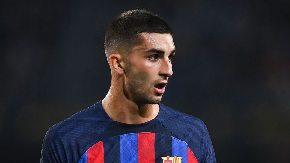 Барселона не планира раздяла с Феран Торес