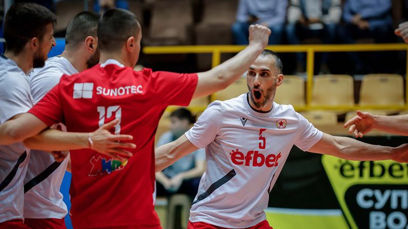 Делчо Раев: Играем по-освободено от Дея