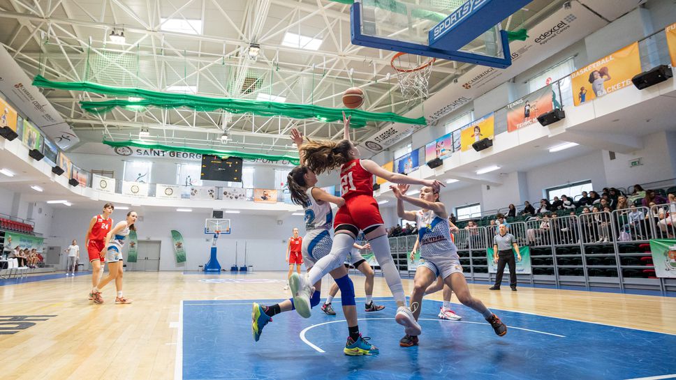 Купа „Ваня Войнова“ събира отново елитни баскет школи през уикенда