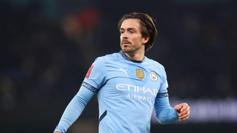  Гуардиола извади Грийлиш от групата за Световното клубно състезание, халфът гледа към изхода 