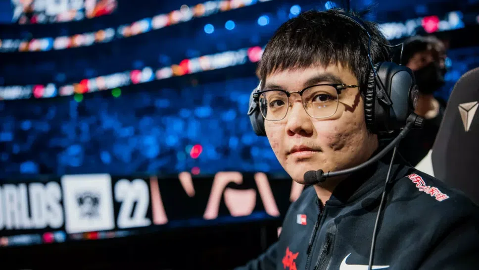 Top Esports може да остане без звездата 369