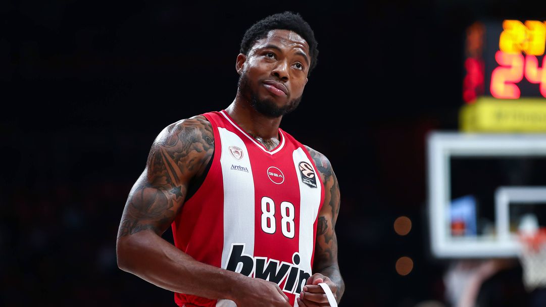 Тайрик Джоунс аут за около 15 дни