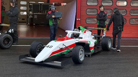 Успешен тест за Самуил Иванов на „Муджело“