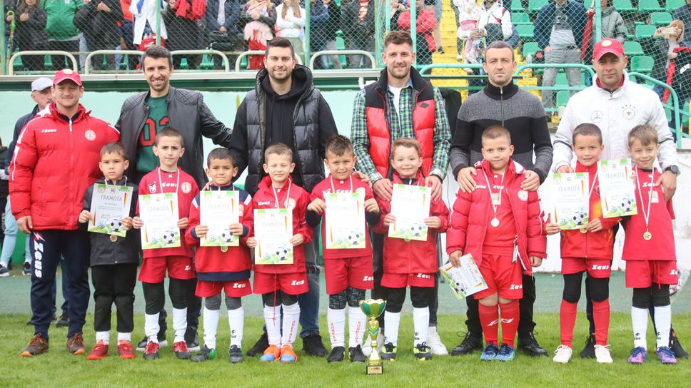 Хлапетата са големите победители на "Пиринска Бундеслига"