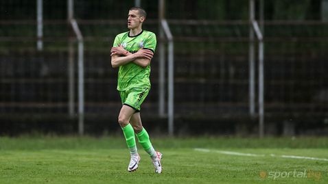 Севлиево надви Академик и се доближи до второто място