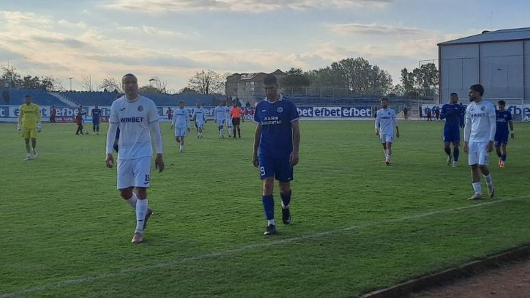 Черноморец и Етър поделиха точките след реми в Несебър