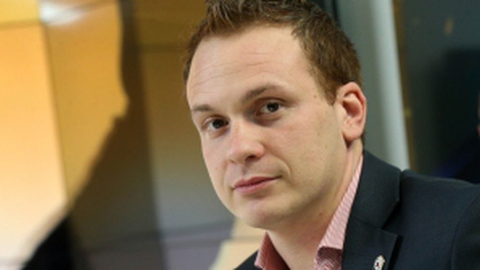 Председателят на ЦСКА 1948 Добрин Гьонов гостува в "От дузпа в тъч"