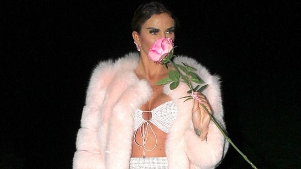 Джордан пак разпали слуховете за раздяла с младото си гадже (снимки)