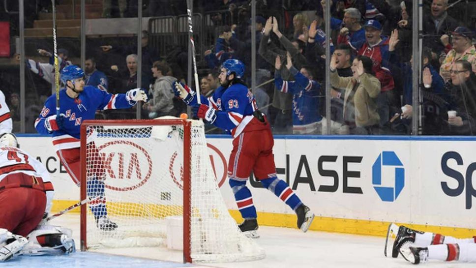 Георгиев остана резерва при победа на Рейнджърс