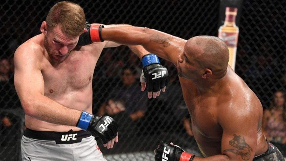 Кормие получи подкрепа от Хабиб и Макс Халоуей