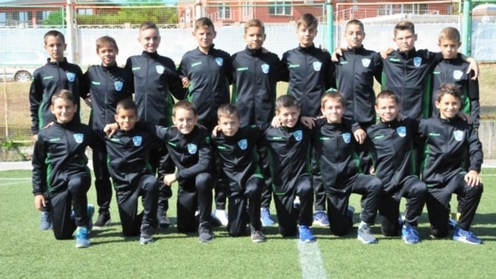 Берое раздаде безплатна екипировка на 9 отбора