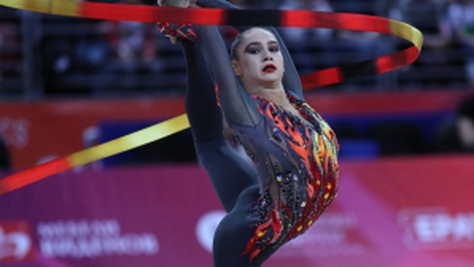 Финали - индивидуално - лента