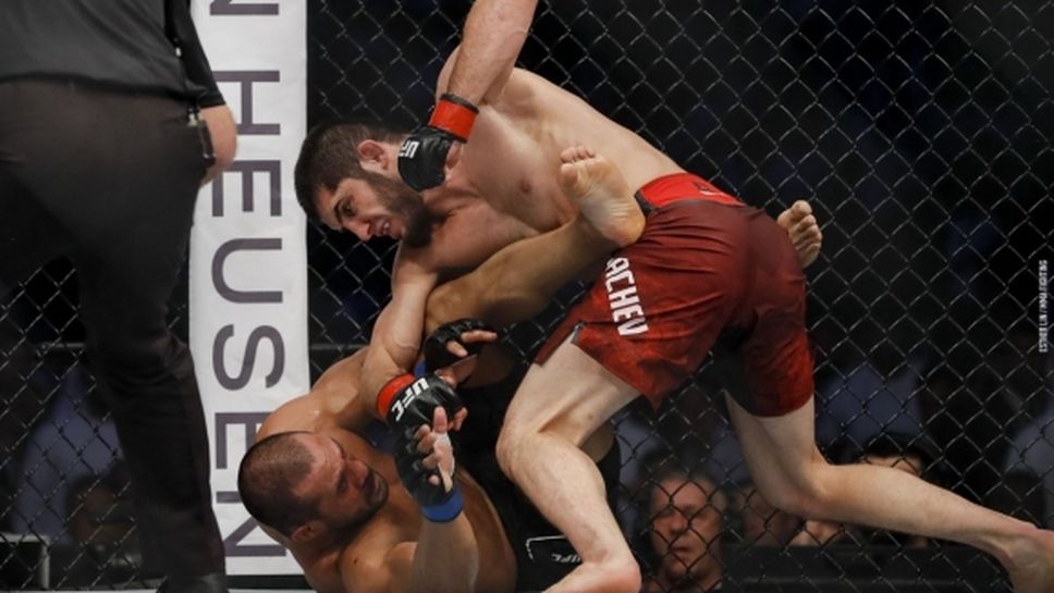 Махачев наложи волята си над Рамос (видео)