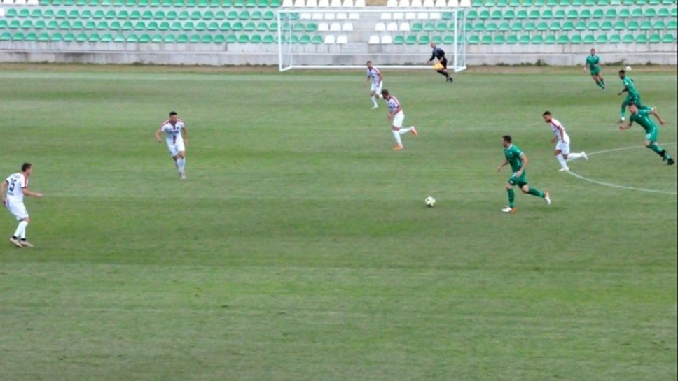 Берое победи Ботев (Гълъбово) в учебна игра