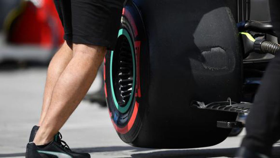 Рено и Пирели показаха как ще изглежда Ф1 кола с 18-инчови гуми